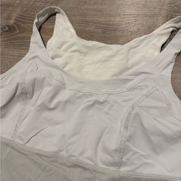 Sold - Picture 3 of 6